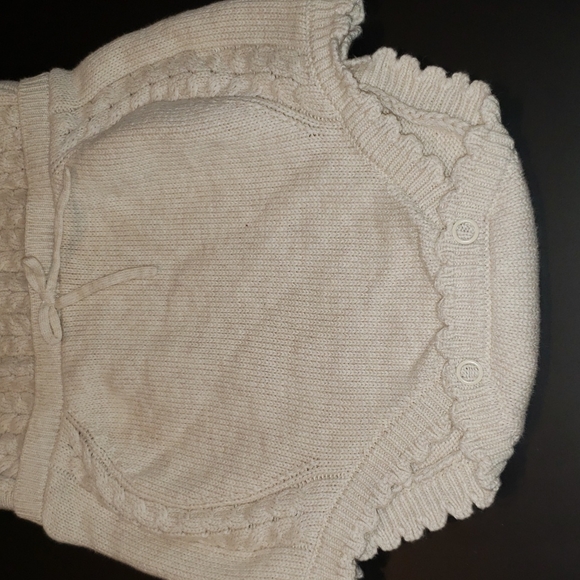 NWT cream knit baby rompers with shirt - Picture 6 of 6